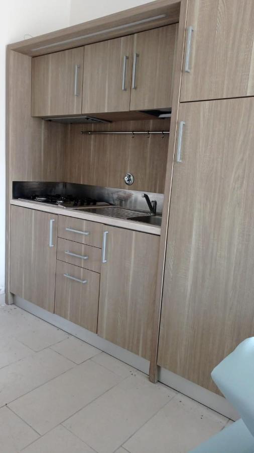 Virgola Zero Holiday Beach Apartment Порто Потенца Пичена Екстериор снимка